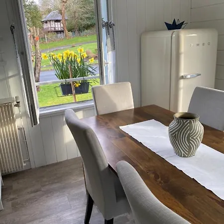 Familial Avec Jardin - 200m De La