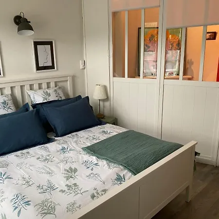 Familial Avec Jardin - 200m De La