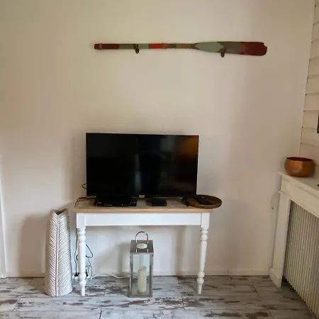 Familial Avec Jardin - 200m De La *